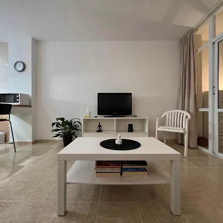 Yumbo Sunset Tanife - 50m From Yumbo, Playa Del Ingles, Maspalomas! Apartamento Playa del Inglés