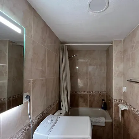 Yumbo Sunset Tanife - 50m From Yumbo, Playa Del Ingles, Maspalomas! Apartamento Playa del Inglés